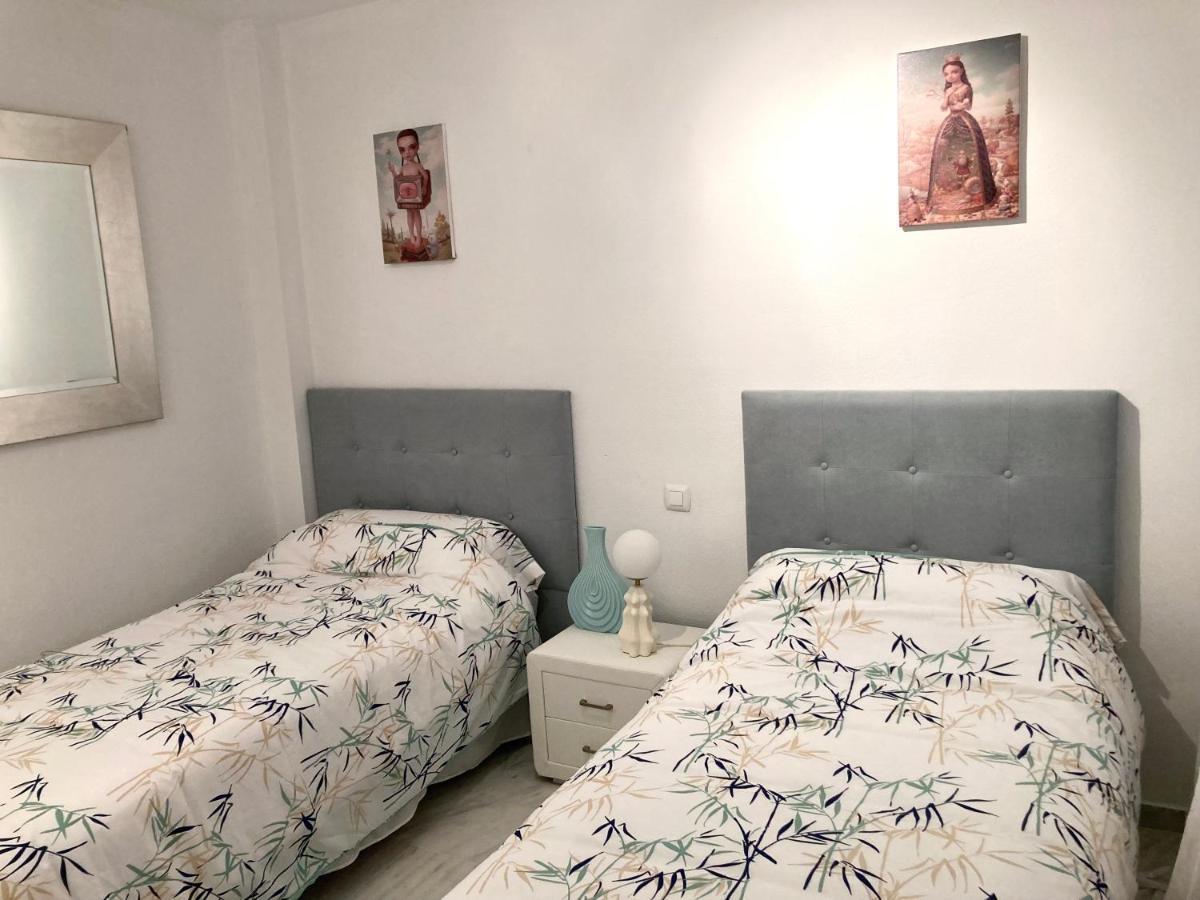 Apartment Elegant Penthouse Avec Vue Sur Piscine, Jardins, 2 Marbella